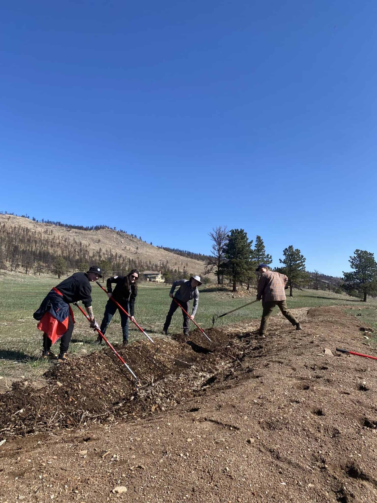 Zayo Celebrates Sustainability Month with Environmental Community