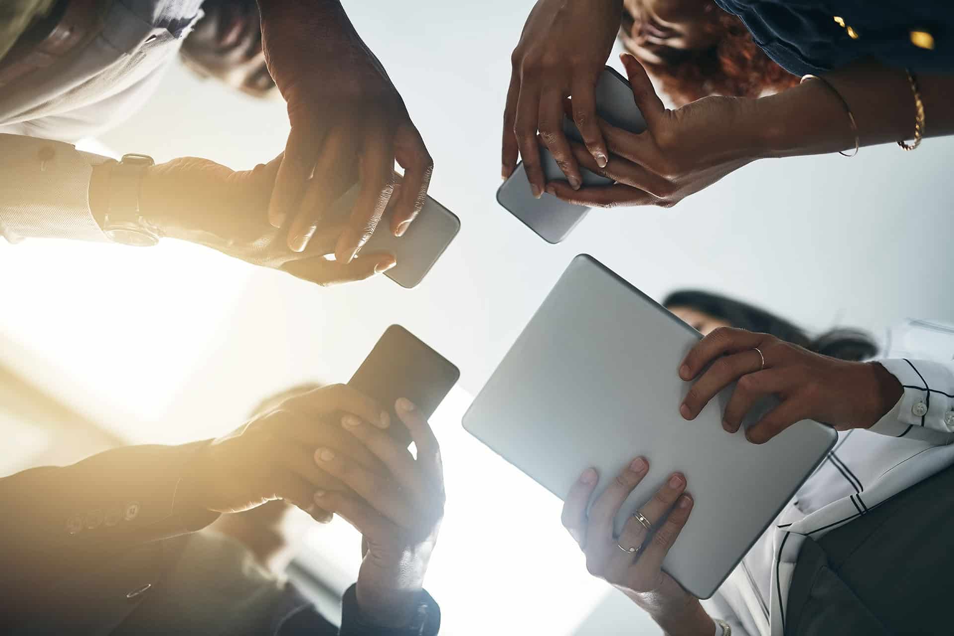 The Case for Cloud Communications 3 Stretching their collaboration over the cloud